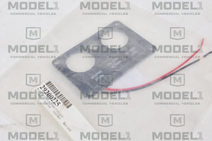 Picture of PLASTIC ONLY PNL MIR CTRL LED