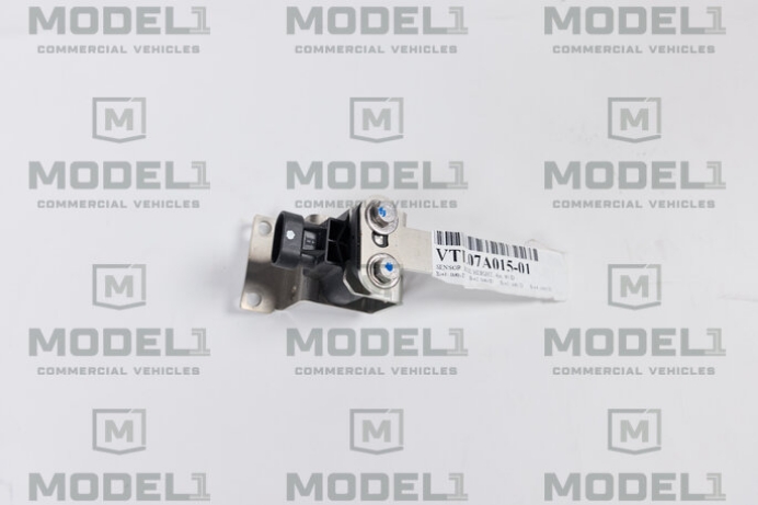 Picture of SENSOR, RIDE HEIGHT, 4IN, 90 D