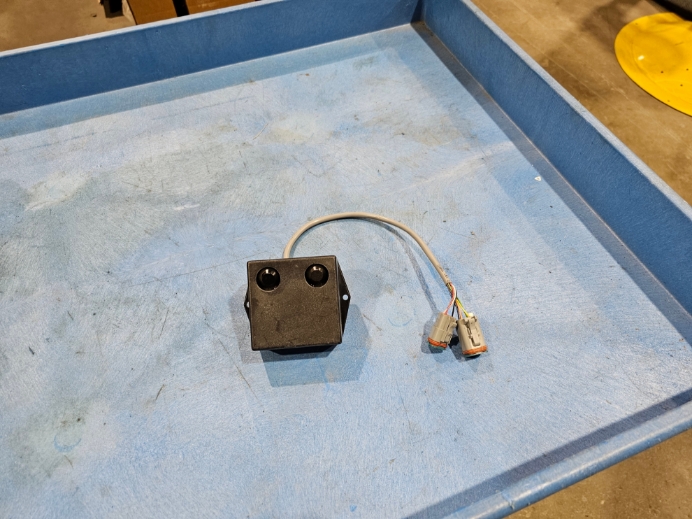 Picture of SENSOR DR MATER REAR BUMP